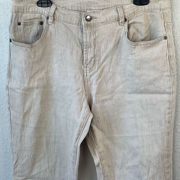 Pre-Owed DG2 by Diane Gilman Womens Tan Stretch Jeans Size 12P - Picture 2 of 6